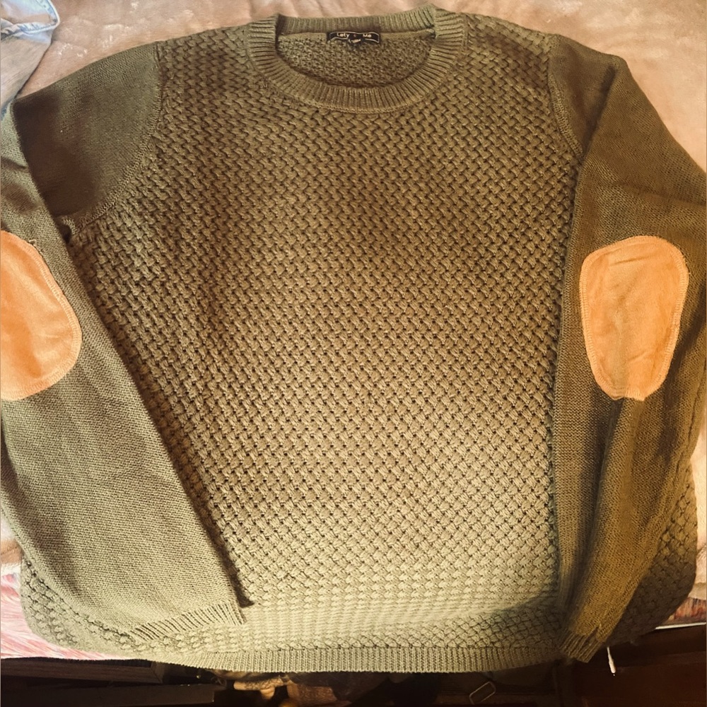 Lety Me Sweater with Elbow Patched. M. NWOT
